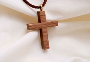 Wooden Cross Necklace 800x550